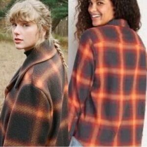 Taylor Swift Evermore Old Navy Long-Sleeve Plaid Flannel Boyfriend Tunic Shirt